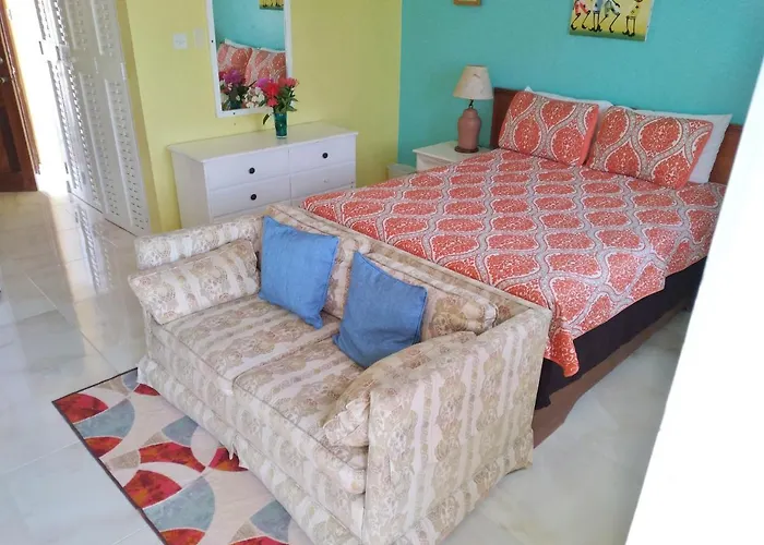 Seacastles By The Beach/pool Aparthotel 3*