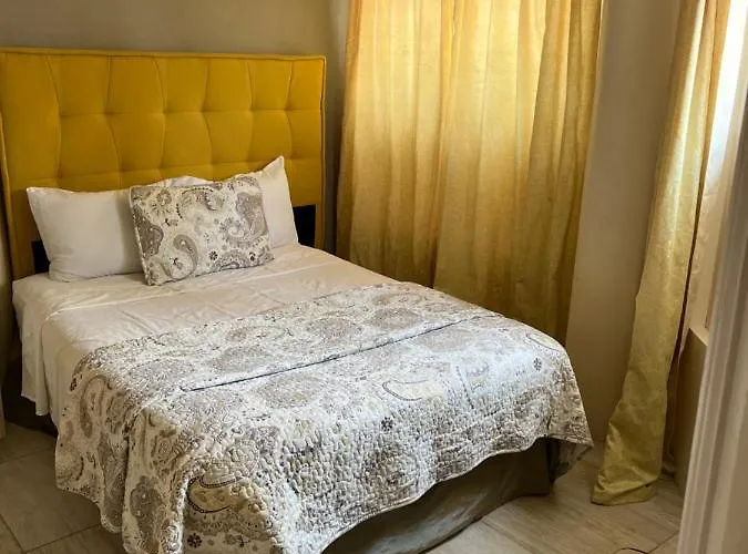 Seacastles By The Beach/pool 3* Montego Bay