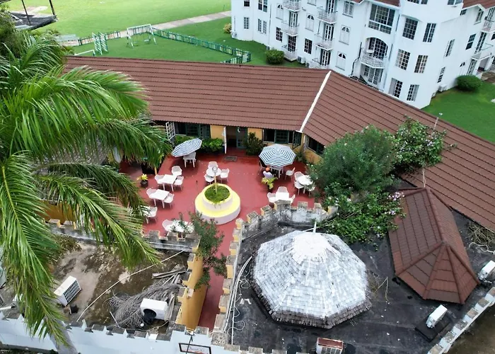 Seacastles By The Beach/pool Aparthotel Montego Bay