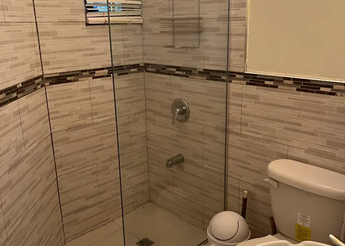 Aparthotel Seacastles By The Beach/pool Montego Bay