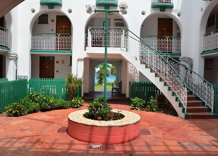 Seacastles By The Beach/pool Aparthotel 3*