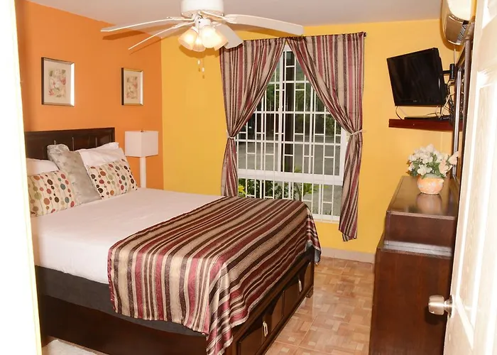 Seacastles By The Beach/pool 3*